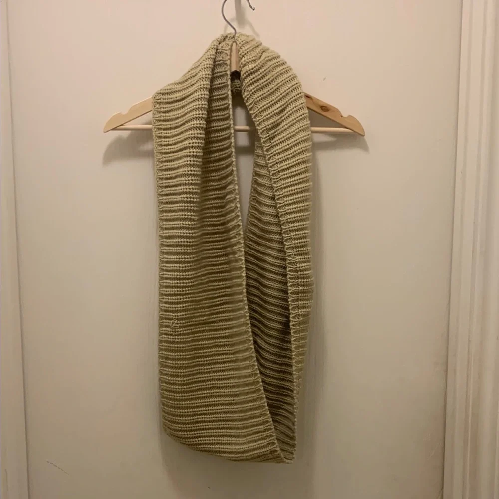 Cozy Circle Knit Scarf